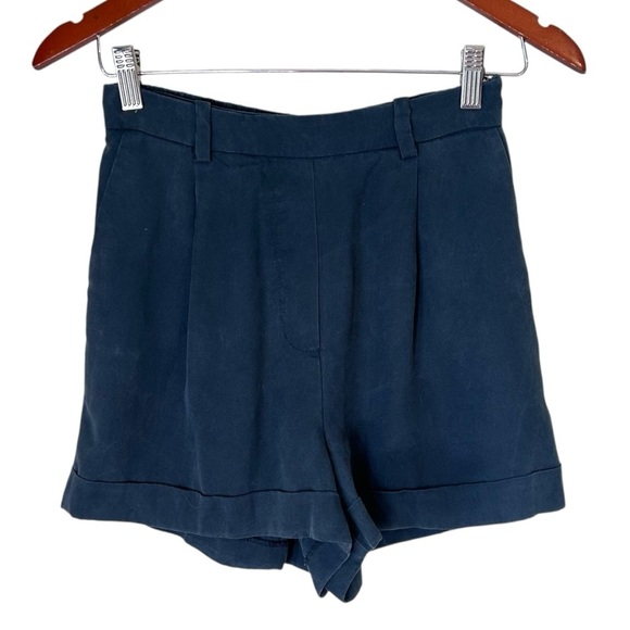 Frank & Oak High Waisted Tencel Shorts- Size 2 - Picture 3 of 12